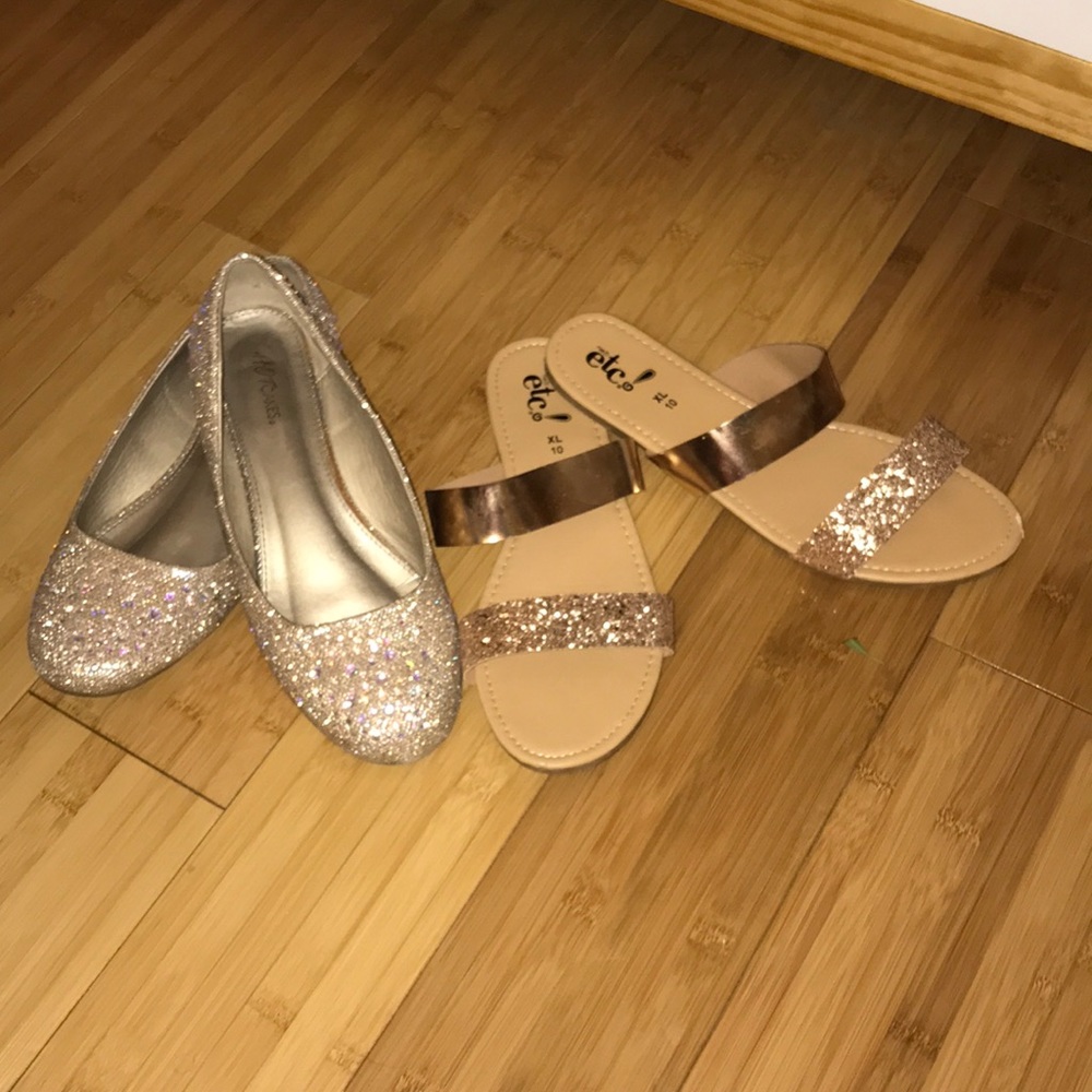 Size 10 & size 9.5 WIDE shoes